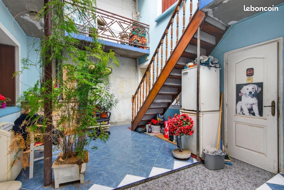 Propriété 5 pièces 222 m² (image 3)