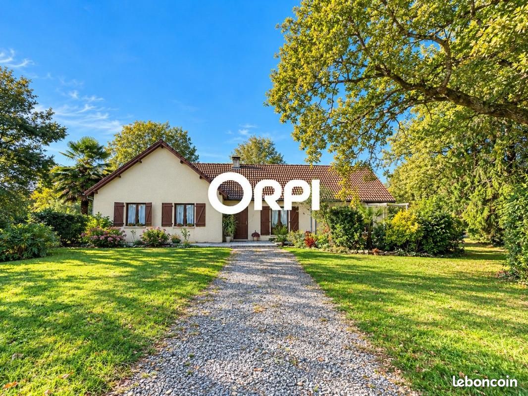 Maison 4 pièces 99 m² · à Gan · 99 m² · 275 600 €