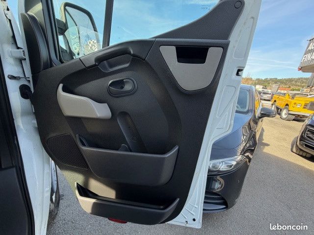 Renault Master III Fourgon MASTER FGN L2 H2 7 PLACES CONFORT (14 084HT) (image 29)