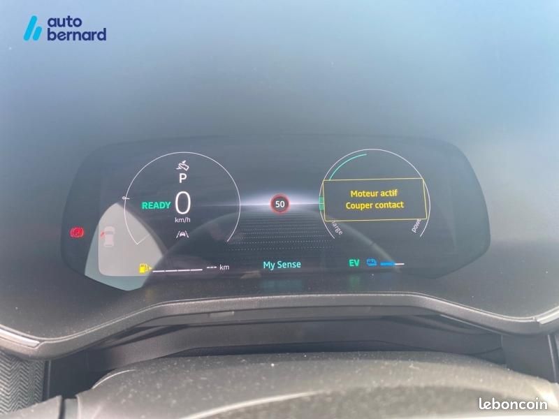 Renault Clio 1.6 E-Tech 145ch full hybrid Techno - 24 (image 12)