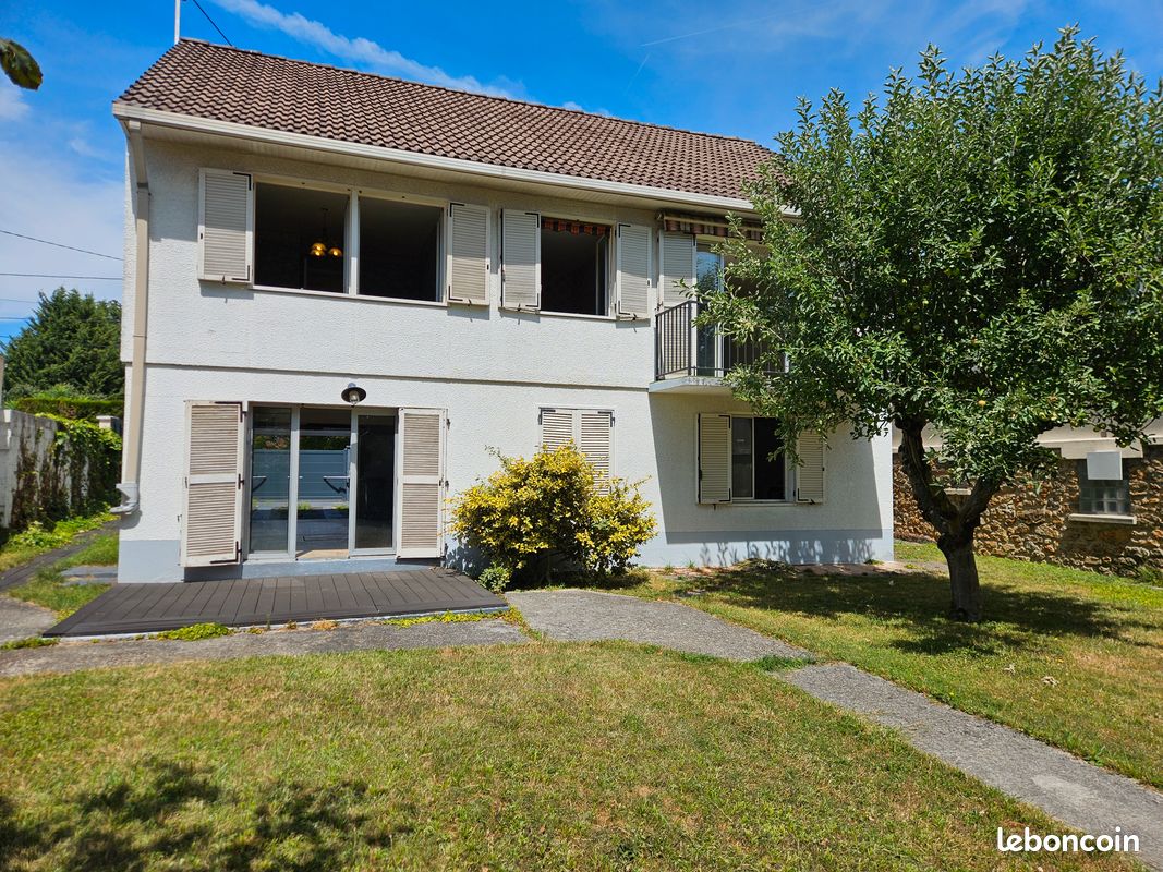Maison 5 pièces 97 m² · à Chelles · 97 m² · 349 000 €