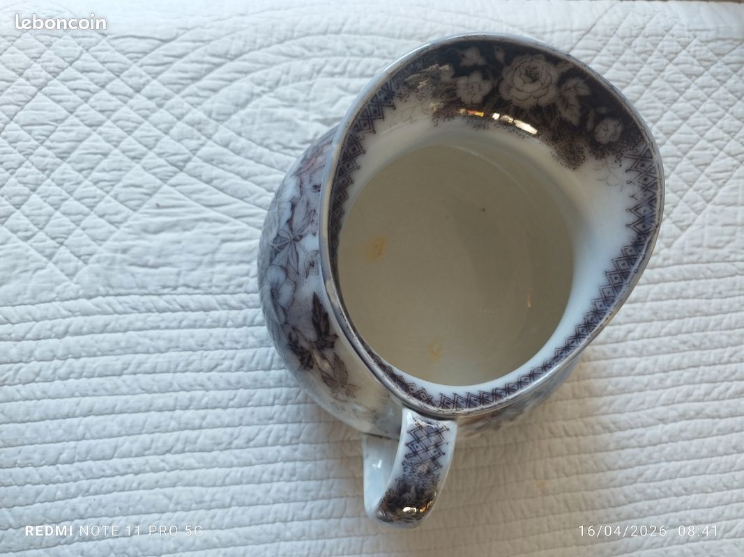 Broc de service de toilette (image 3)