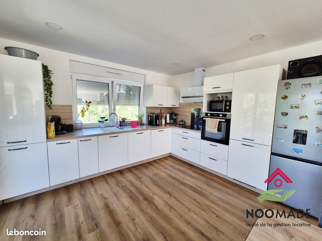 Appartement 4 pièces 91 m² · à Bousbach · 91 m² · 900 €/mois