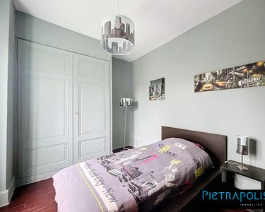 Maison 950 000 € - 270 m²