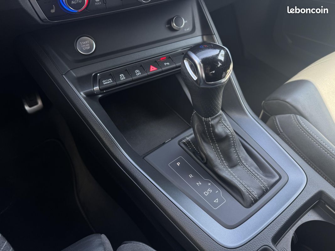 AUDI Q3 35 TDI 150 ch S tronic 7 S line (image 12)