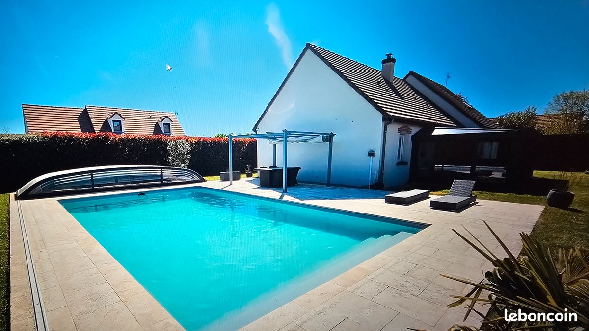 Maison 7 pièces 162 m² · à Cormeray · 162 m² · 250 000 €