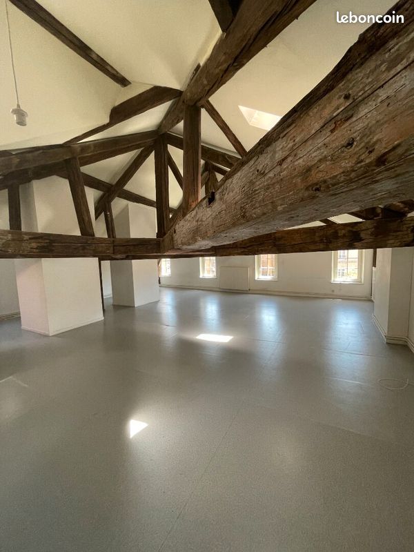 Appartement 1 pièce 73 m² · à Metz · 73 m² · 610 €