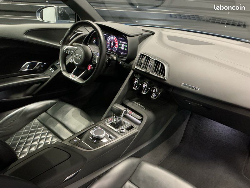AUDI R8 5.2 V10 FSi 540 CH RWS S-TRONIC (image 7)