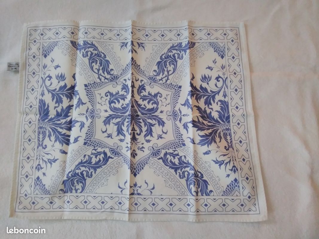Nappe Jacquard M.I.E Ribeauville Coton 165x169cm + 6 Serviettes 53x53cm - Petit Défaut
