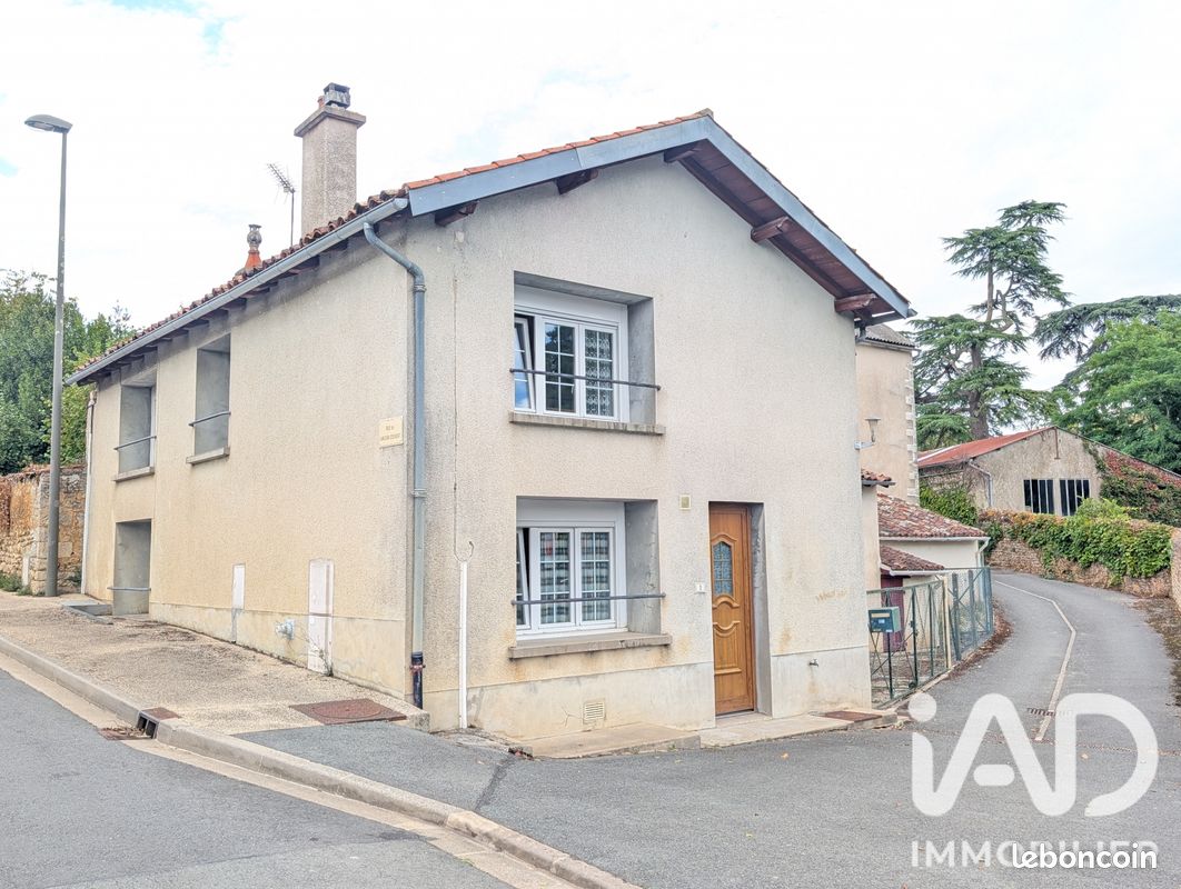 Maison 4 pièces 87 m² · à Nieuil-l'Espoir · 87 m² · 133 000 €