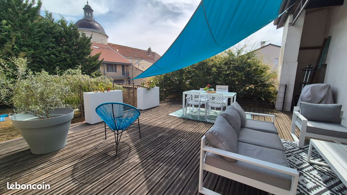 Maison 5 pièces 183 m² · à Bourg-en-Bresse · 183 m² · 429 000 €