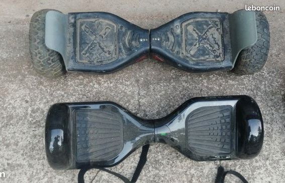 Petit Hoverboard avec batterie HS et sans chargeur et 2 hoverkart je n'ai plus les 2 gros Envoi possible pour bricoleur 15 euros le tout (image 7)