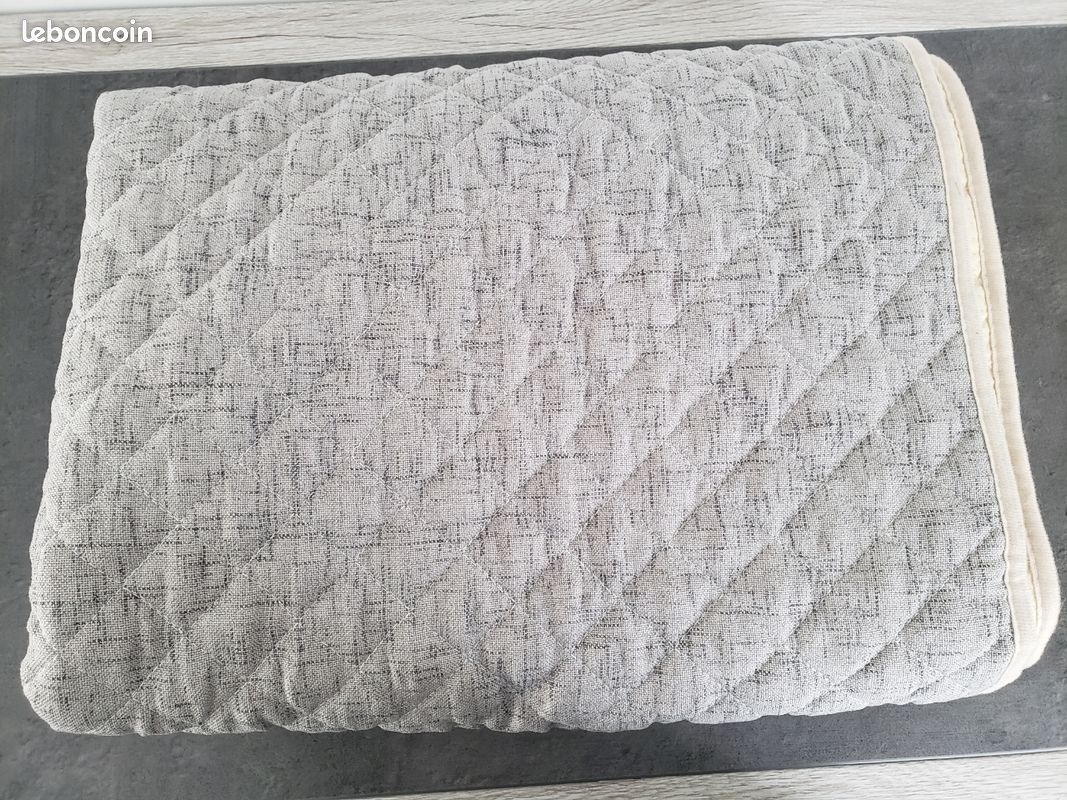Couverture de canapé (image 1)