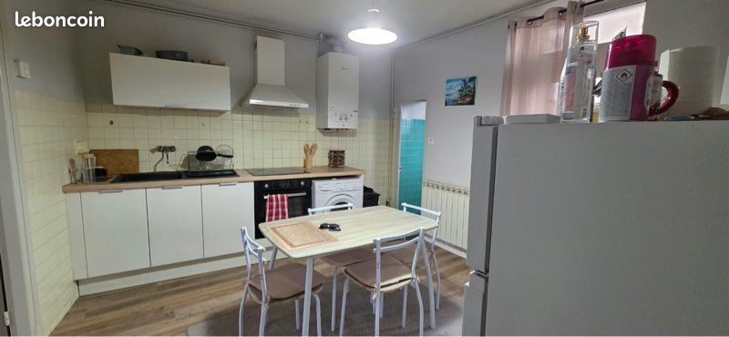 Appartement 2 pièces 49 m² · à Millau · 49 m² · 390 €/mois