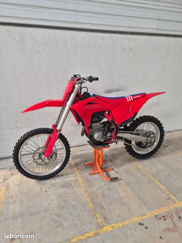 450 Gasgas (image 2)