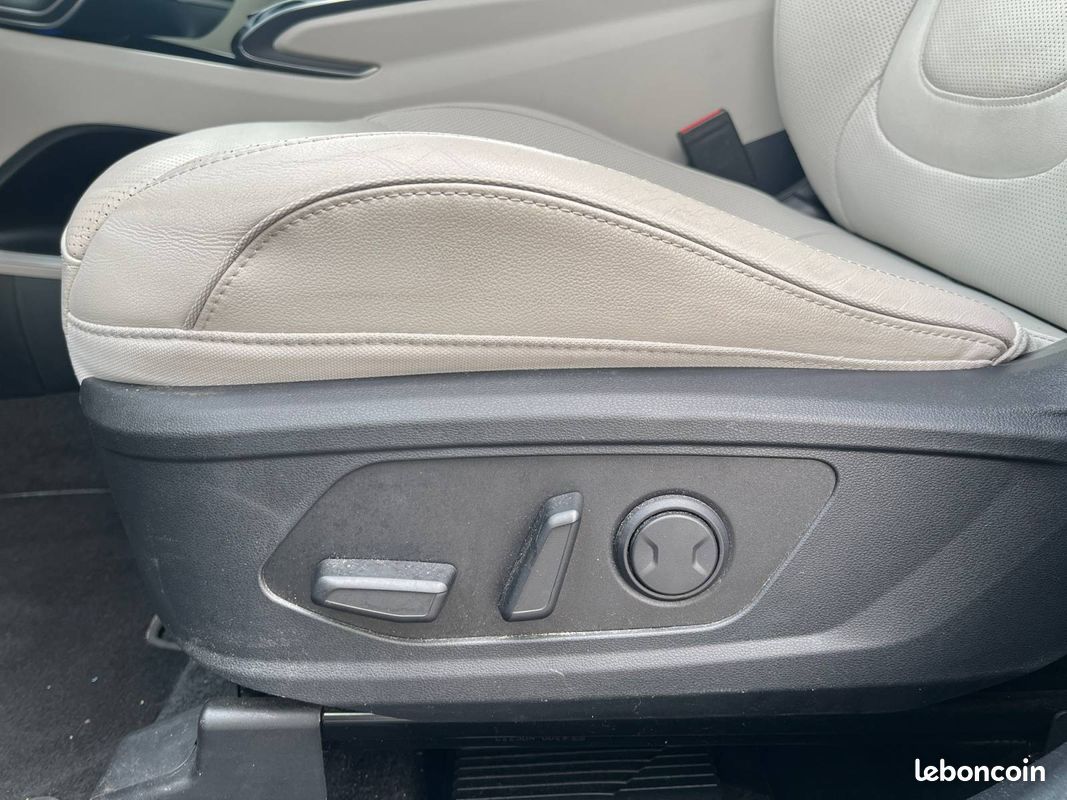 HYUNDAI Tucson 1.6 T-GDI 230 Hybrid BVA6 Executive (image 26)