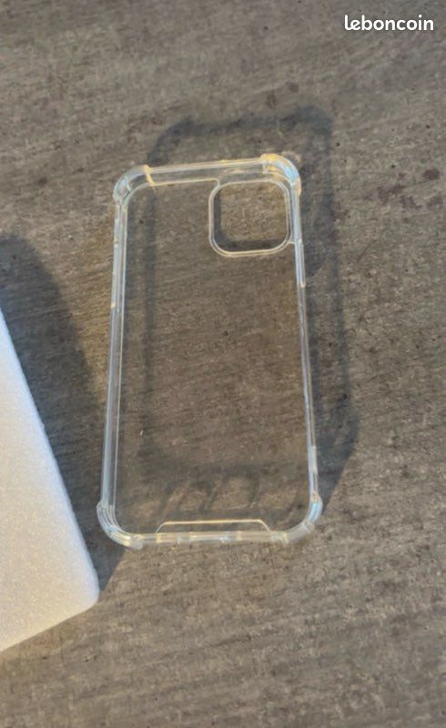 Coque iPhone 13 (image 6)