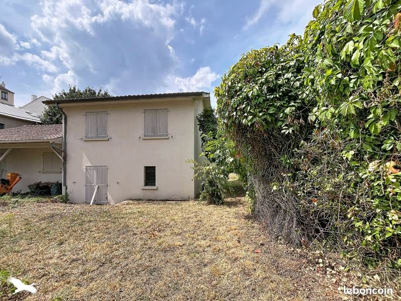 Maison 5 pièces 117 m² · à Lyon · 117 m² · 835 200 €