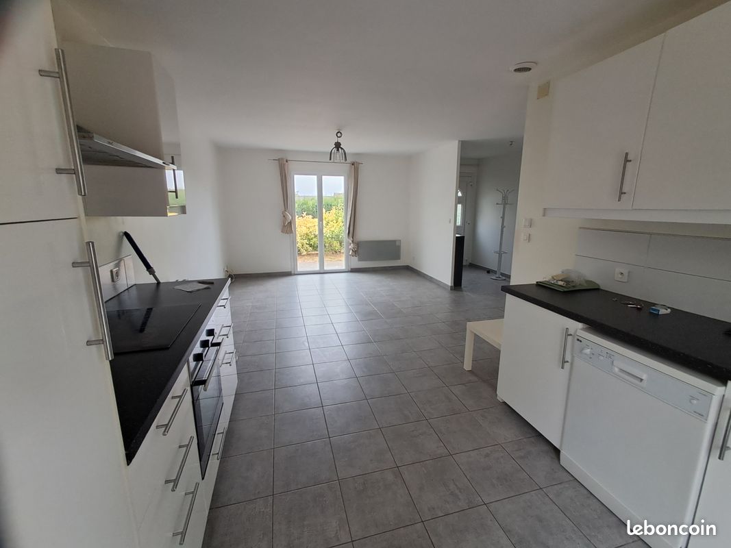 Maison 3 pièces 80 m² · à Castelnaudary · 80 m² · 850 €/mois