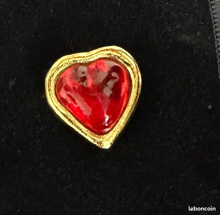 Broche Cœur Vintage Signée SCORPIOS PARIS – Bijou Rétro En état Porté – Pierre Rouge