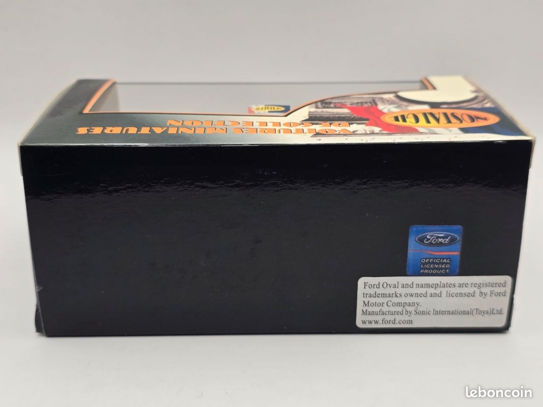 CN 2 ex tableau de bord 29 mm Ford Comete 1/43 Heco modeles voiture