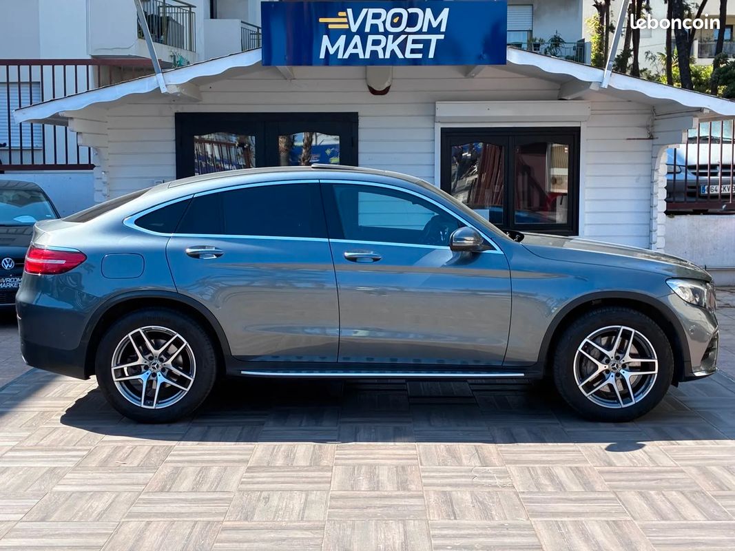 MERCEDES-BENZ GLC Coupé 250D Fascination - 2017 - Toit Ouvrant - Caméra 360° (image 5)