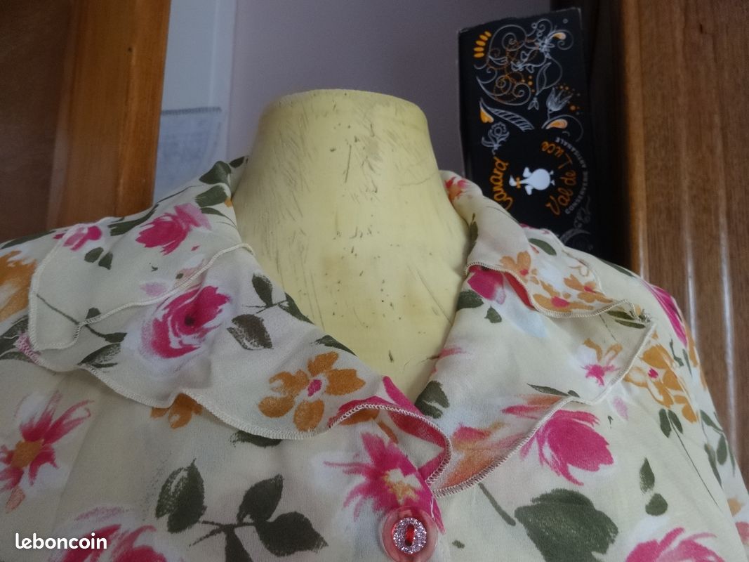 Chemisier Tunique à Fleurs Créponné CANDA Taille L (FR44) – Vintage Femme – Neuf Sans étiquettes