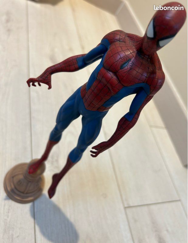 THE AMAZING SPIDER-MAN Symbiote Maquette Diamond Select Marvel EUR 400