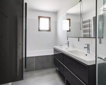 Maison 327 000 € - 91 m²