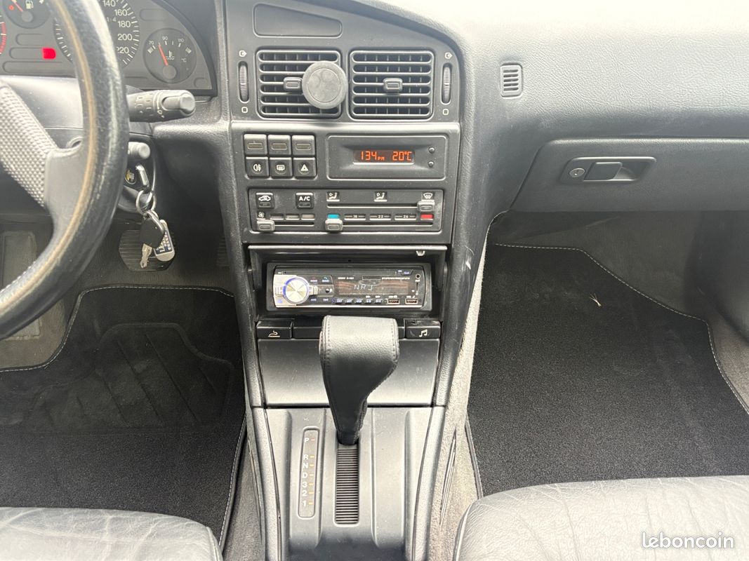 PEUGEOT 405 II SRI SIGNATUR AUTOMATIQUE CUIR CHAUFFANTS 123Ch Garantie 12 mois (image 12)