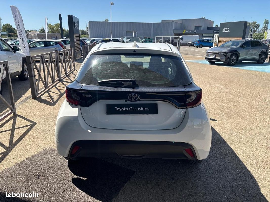 Toyota Yaris 120 VVT-i Dynamic Business 5p MC24 (image 22)