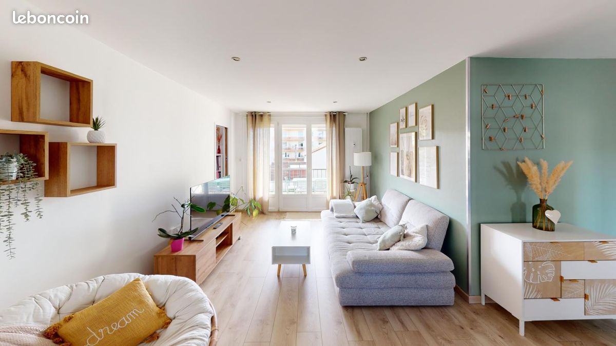 Appartement 3 pièces 72 m² · à Saint-Étienne · 72 m² · 800 €