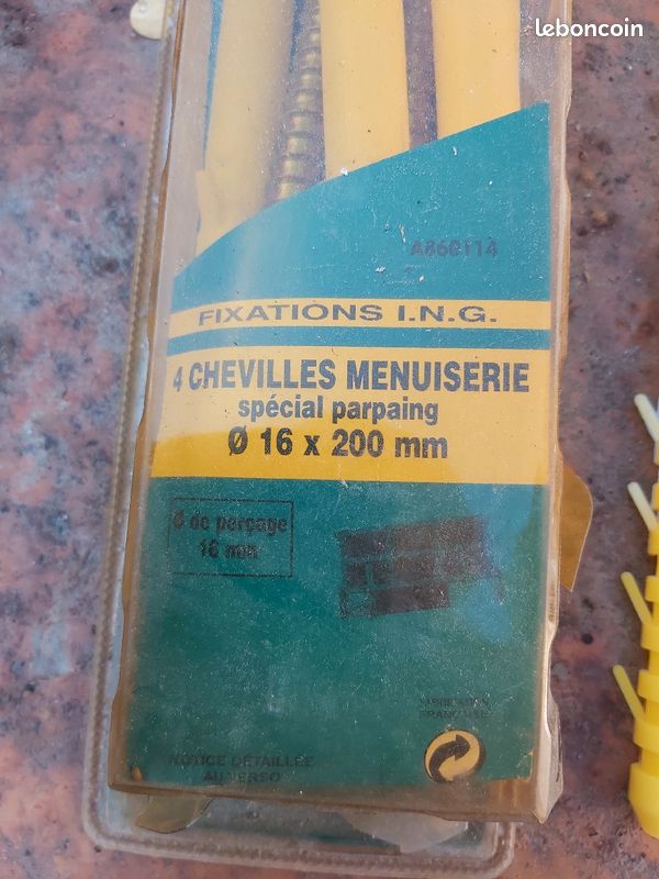 Fixation de menuiseries (image 2)