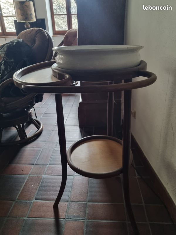 Meuble de toilette ancien (image 3)