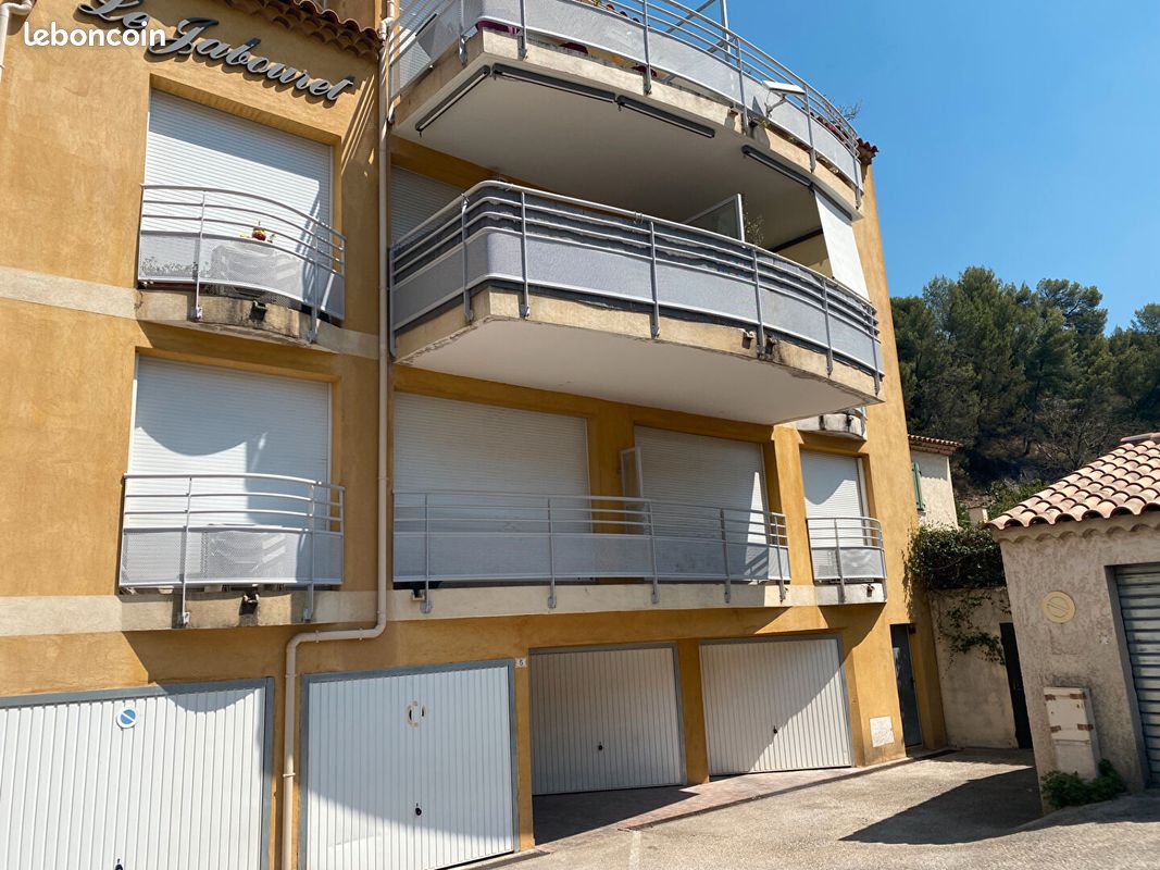 Appartement 2 pièces 28 m² · à Simiane-Collongue · 28 m² · 731 €/mois