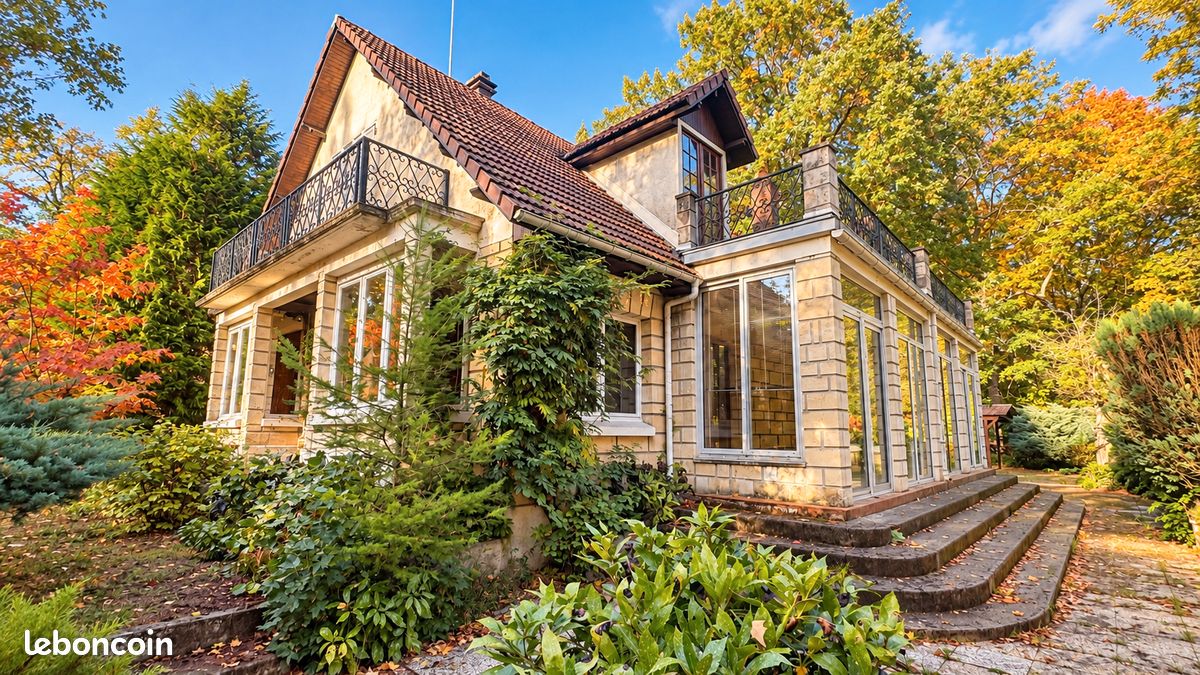 Maison 7 pièces 185 m² · à Lamorlaye · 185 m² · 555 000 €