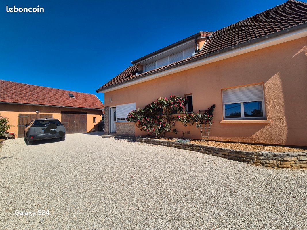 Maison 6 pièces 105 m² · à Fontaine-Française · 105 m² · 195 000 €