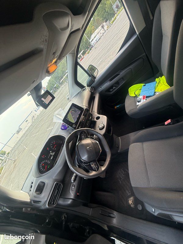 Partner 1.5 blue hdi 130 (image 3)