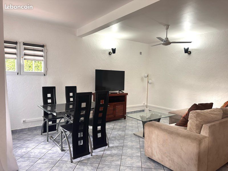 Appartement 3 pièces 73 m² · à Le Gosier · 73 m² · 1 100 €