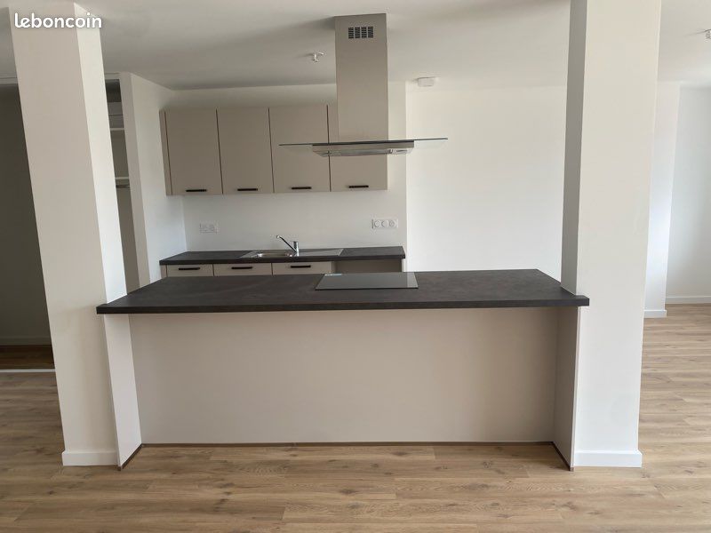 Appartement 3 pièces 85 m² · à Pluneret · 85 m² · 1 150 €/mois
