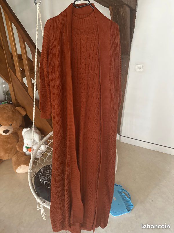 Ensemble robe et gilet long en maille – Couleur (image 1)