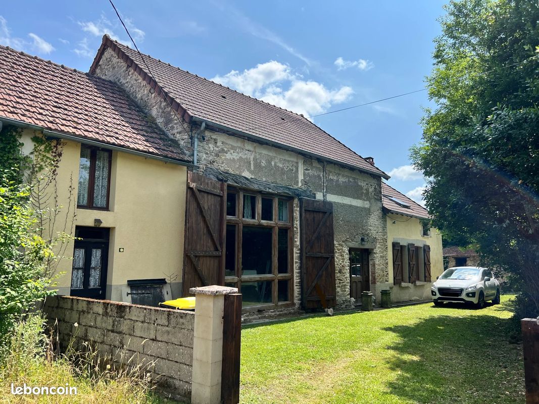 Maison 7 pièces 172 m² · à Saint-Sébastien · 172 m² · 183 600 €