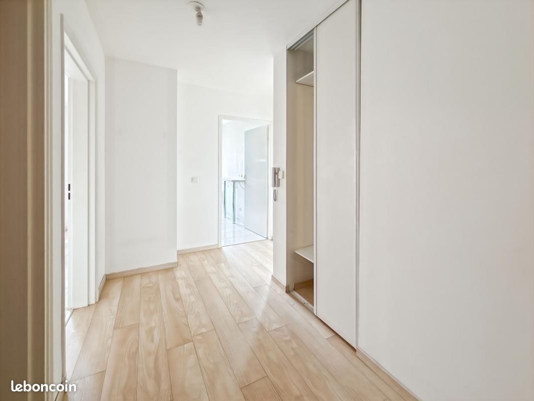 Appartement a louer vigneux-sur-seine - 3 pièce(s) - 64 m2 - Surfyn