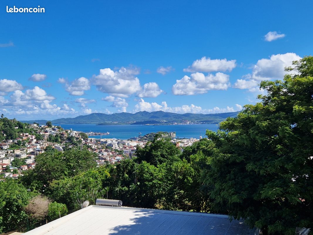 Appartement 4 pièces 113 m² · à Fort-de-France · 113 m² · 295 000 €