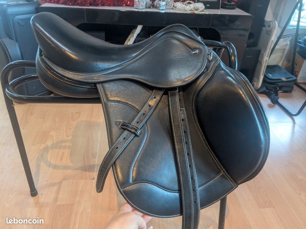 Selle De Vélo Classic Lite Origin8 NOIRE Avec Rivets En Laiton