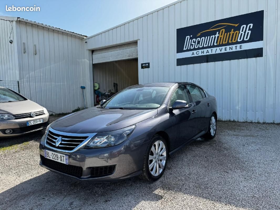 Renault Latitude V6 dCi 240 FAP Initiale A (image 1)