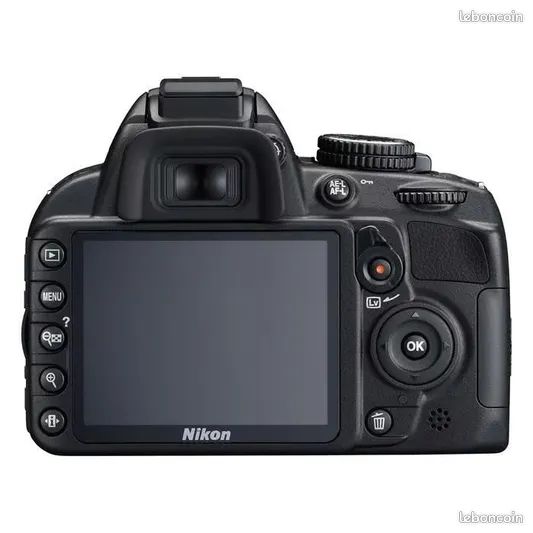 Kit Nikon D3100 + Objectif Nikkor 18-55mm + Tamron 70-300mm Tele-Macro (image 2)