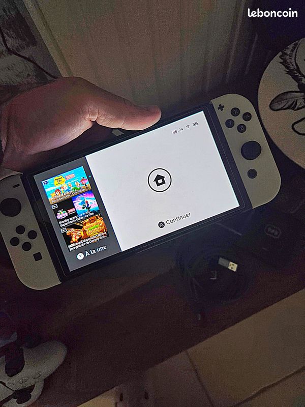Nintendo Switch Oled (image 2)