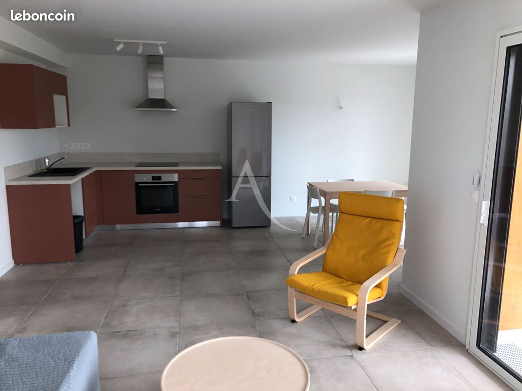 Appartement 3 pièces 75 m² · à Tiercé · 75 m² · 785 €/mois