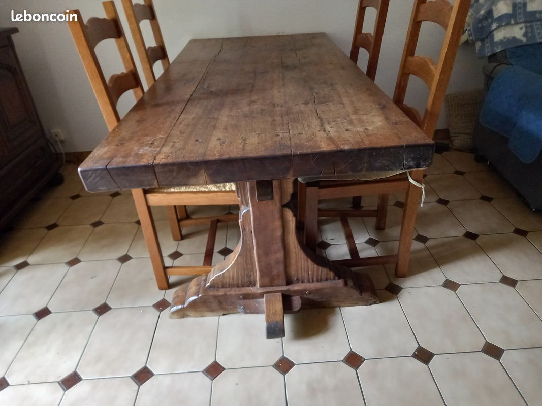 TABLE de CUISINE (image 1)